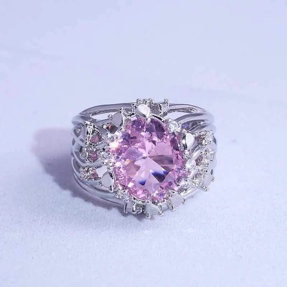 New 925 Silver Beautiful Pink Sapphire Ring - Picture 5 of 6